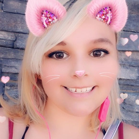 Meet your Posher, Robin - Picture 1 of 1